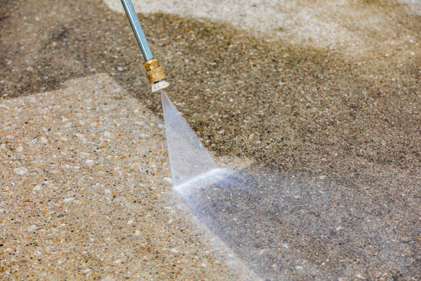 Best Rust Removal  in Crystal Lakes, OH