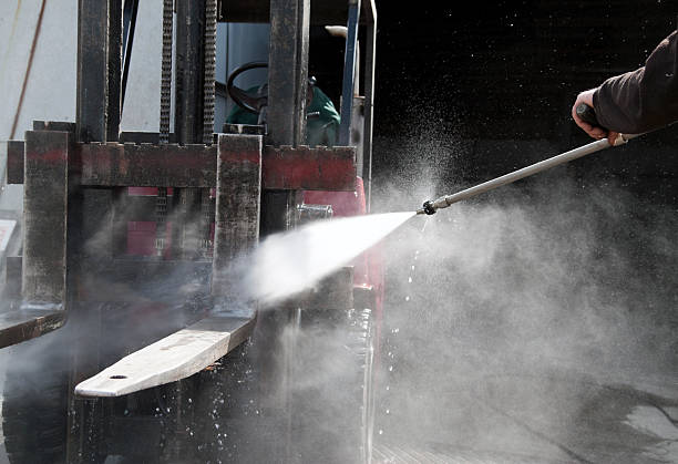 Best Soft Washing  in Crystal Lakes, OH